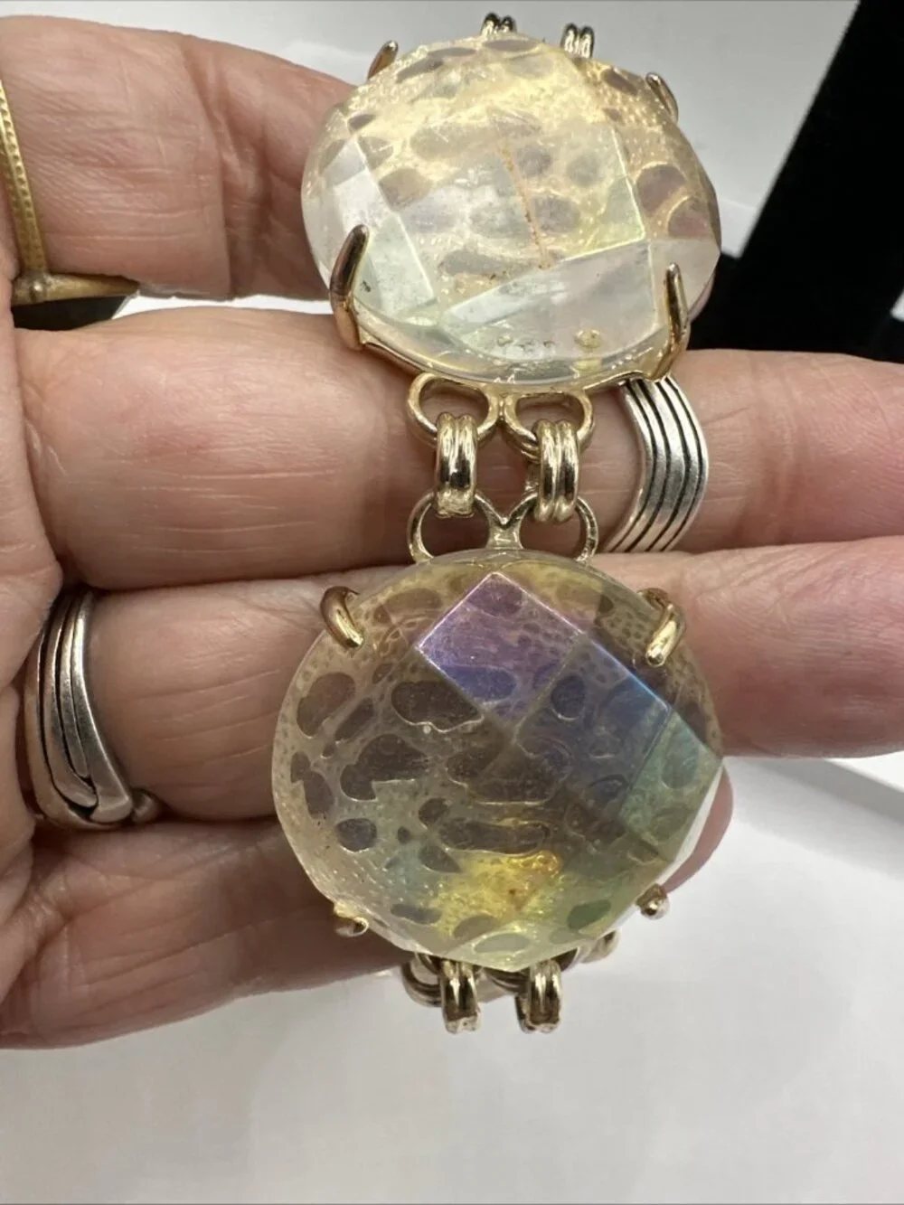 Kendra Scott Cassie Large Statement Bracelet Iridescent Clear Gold Tone 7”